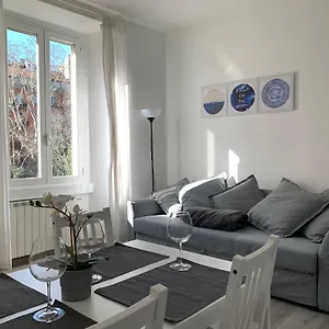  Appartement Esclusivo Trilocale Nel Cuore Di Porta Venezia Italie
